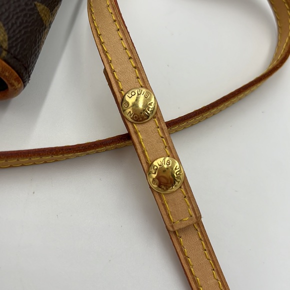 Louis Vuitton Monogram Twin Pochette with COA - Picture 13 of 17